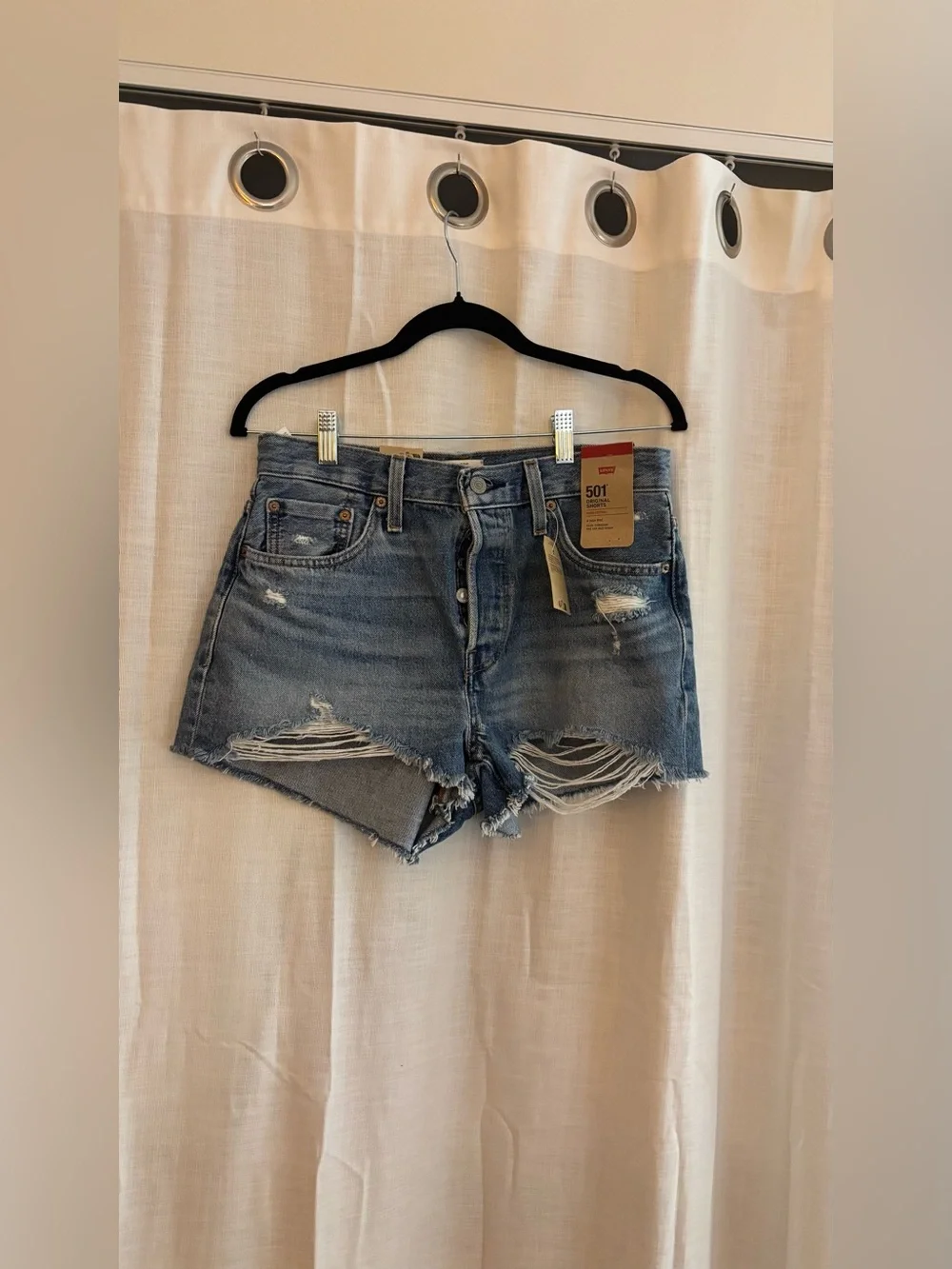 Levis nwt high